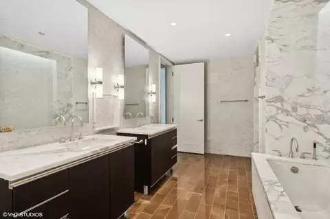 77 E Walton St #28B, Chicago, IL 60611 photo 20