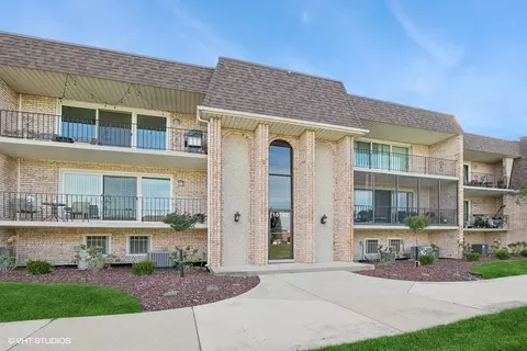 15702 Brassie Ct #2N, Orland Park, IL 60462