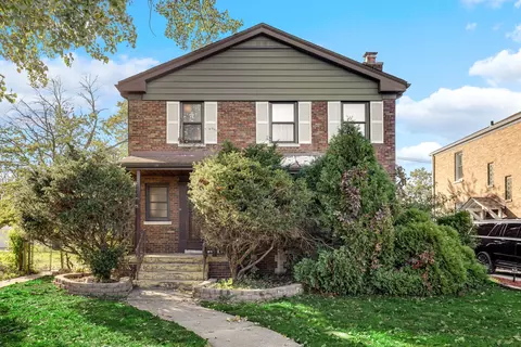 8240 S Crandon Ave, Chicago, IL 60617