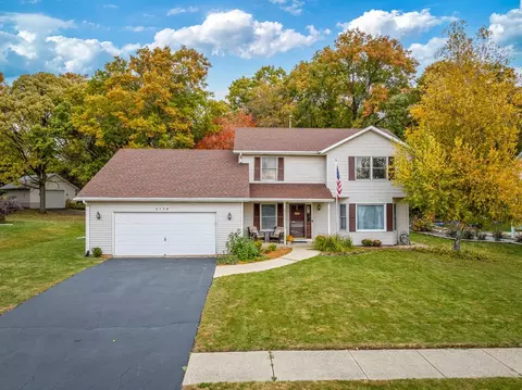 6154 Phaeton Dr, Rockford, IL 61108