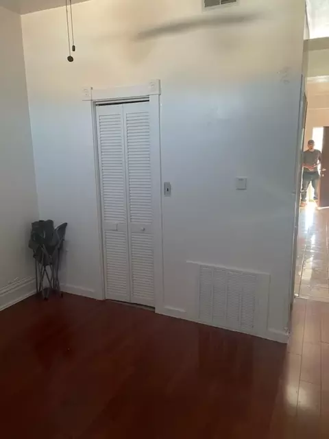 1306 N Artesian Ave, Chicago, IL 60622 photo 3