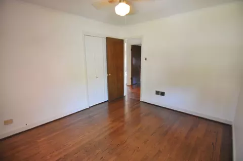 Bedroom - 9832 S Leavitt St, Chicago, IL 60643 photo 3 of 5
