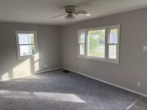 717 N Webster Cir, Kankakee, IL 60901 photo 3