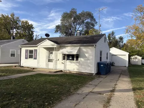739 N Webster Cir, Kankakee, IL 60901
