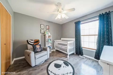 Bedroom - 1930 Matthew Ct #B, Elgin, IL 60123 photo 3 of 4