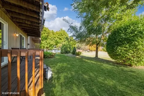 Other - 1930 Matthew Ct #B, Elgin, IL 60123 photo 6 of 7