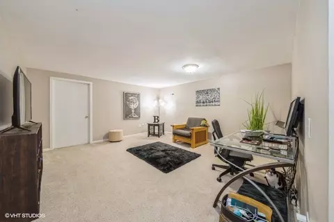 Other - 1930 Matthew Ct #B, Elgin, IL 60123 photo 4 of 7