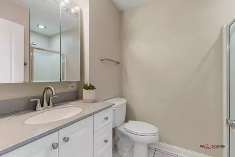 175 Rolling Knolls Ave, Elgin, IL 60120 photo 26