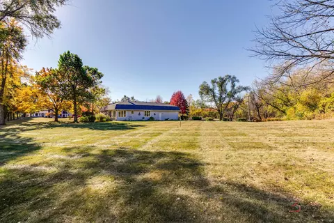 175 Rolling Knolls Ave, Elgin, IL 60120 photo 33