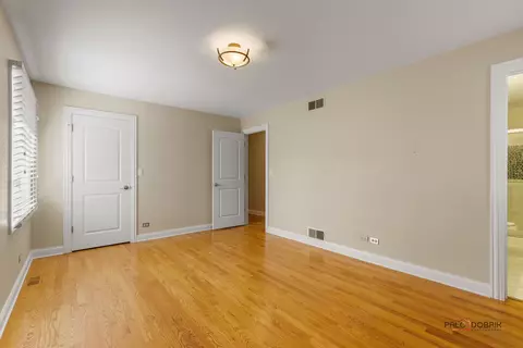 175 Rolling Knolls Ave, Elgin, IL 60120 photo 15