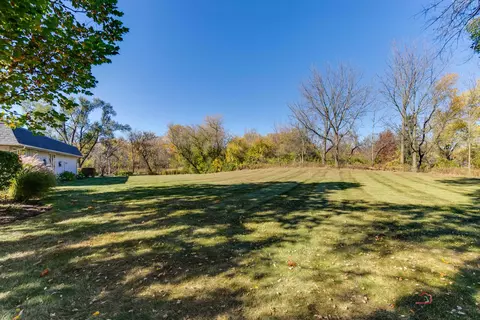 175 Rolling Knolls Ave, Elgin, IL 60120 photo 34