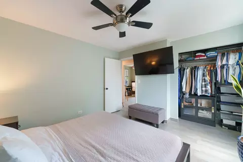 Other - 5045 Rochester Dr, Hoffman Estates, IL 60010 photo 2 of 8