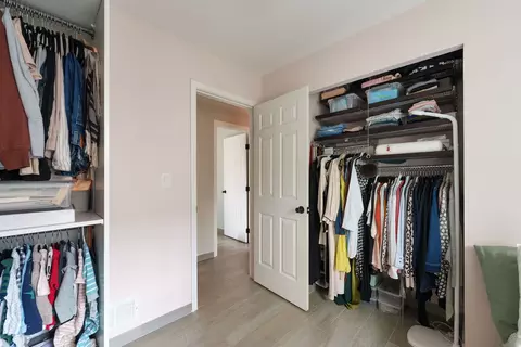 Other - 5045 Rochester Dr, Hoffman Estates, IL 60010 photo 4 of 8