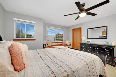 Bedroom - 1944 Waters Edge Dr, Minooka, IL 60447 photo 5 of 6