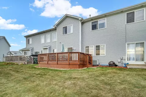 Exterior - 1944 Waters Edge Dr, Minooka, IL 60447 photo 5 of 5