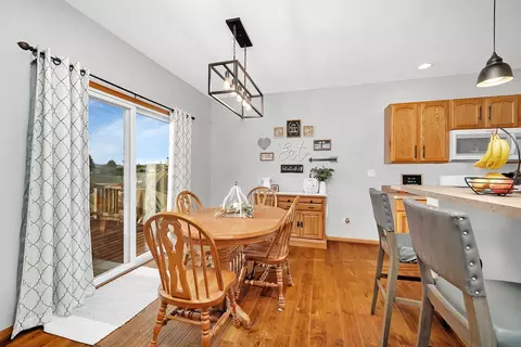 Dining - 1944 Waters Edge Dr, Minooka, IL 60447 photo 1 of 2