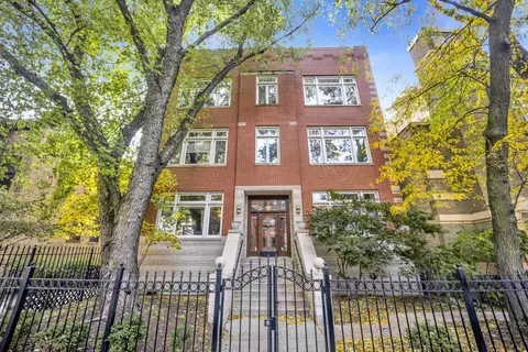 625 W Patterson Ave #3W, Chicago, IL 60613