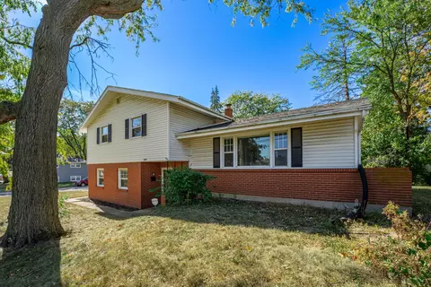3628 Huffman Blvd, Rockford, IL 61103