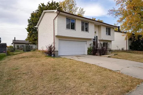 Exterior - 105 Nottingham Chase, Normal, IL 61761 photo 3 of 14