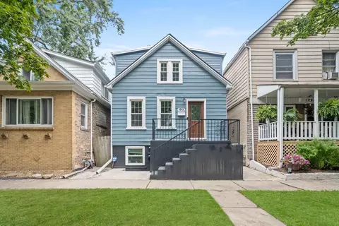 1045 Dewey Ave, Evanston, IL 60202