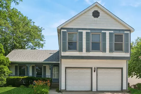 401 Gardenia Ln, Buffalo Grove, IL 60089