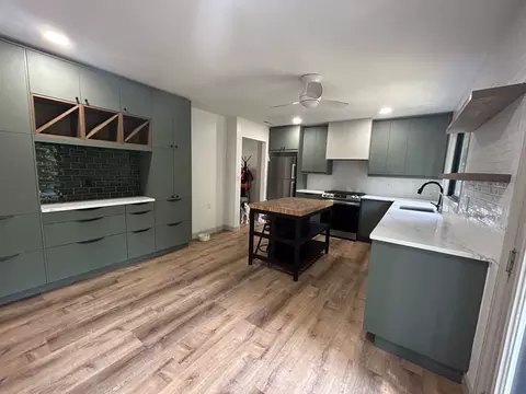 Kitchen - 1102 Hanley St, Mchenry, IL 60050 photo 2 of 4
