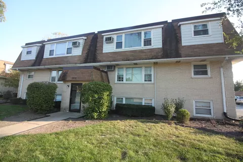 9915 W 58th St #1, Countryside, IL 60525