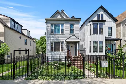 1732 N Sawyer Ave, Chicago, IL 60647