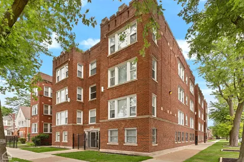 1430 E 69th St #4S, Chicago, IL 60637 photo 1