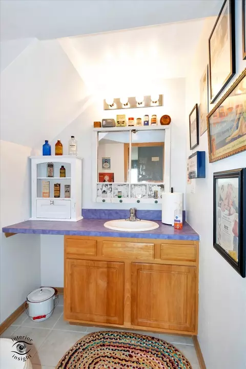 Bath - 1434 Fox Hound Trl #D, Beecher, IL 60401 photo 1 of 4