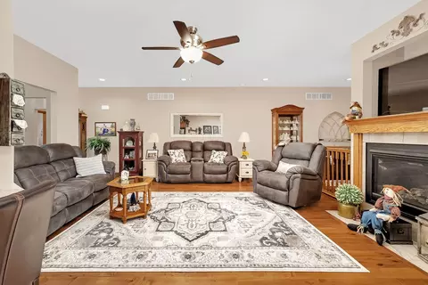 1761 Red Willow Rd, Morris, IL 60450 photo 7