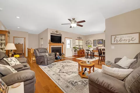 1761 Red Willow Rd, Morris, IL 60450 photo 5
