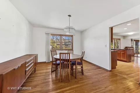 Dining - 1470 Mccormick Pl, Wheaton, IL 60189 photo 1 of 1