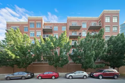 950 W Huron St #602, Chicago, IL 60642
