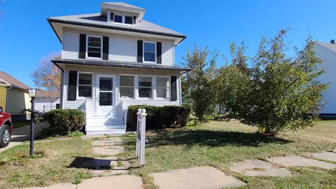 1108 3rd Ave, Sterling, IL 61081