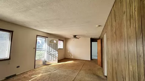 5514 Greenview Rd, Oakwood Hills, IL 60013 photo 5