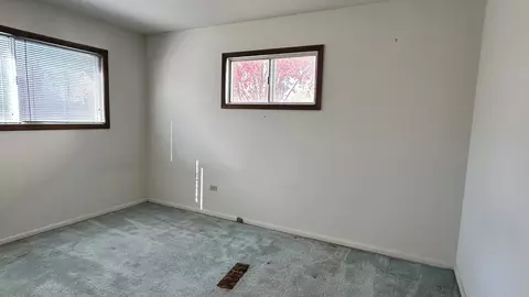 5514 Greenview Rd, Oakwood Hills, IL 60013 photo 7