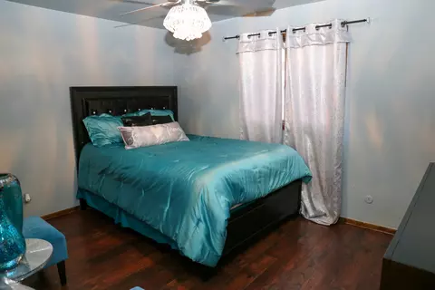 Bedroom - 18455 Clyde Ave, Lansing, IL 60438 photo 1 of 3