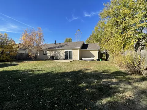 805 Prairie Ave, Bartlett, IL 60103 photo 8