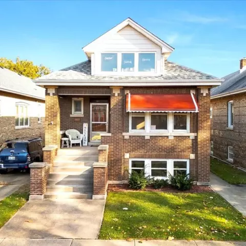 2423 Euclid Ave, Berwyn, IL 60402