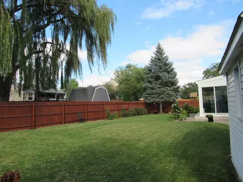 1850 Gleneagle Cir, Elgin, IL 60123 photo 28
