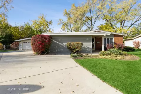 2803 Tern Ct, Rolling Meadows, IL 60008