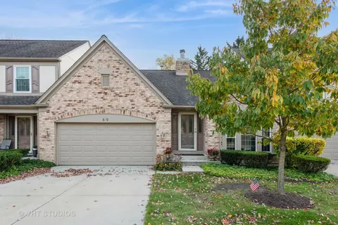 69 Fontaine Ct #69, Bloomingdale, IL 60108