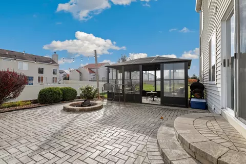 Other - 1001 Eagle Point Dr, Matteson, IL 60443 photo 5 of 7