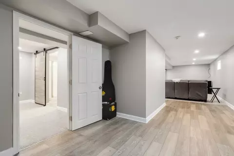 Entry Way - 1001 Eagle Point Dr, Matteson, IL 60443 photo 1 of 1
