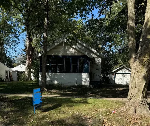 410 W Beardsley Ave, Champaign, IL 61820