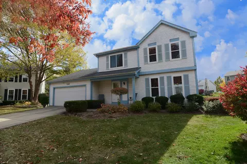 7331 Selig Pl, Downers Grove, IL 60516