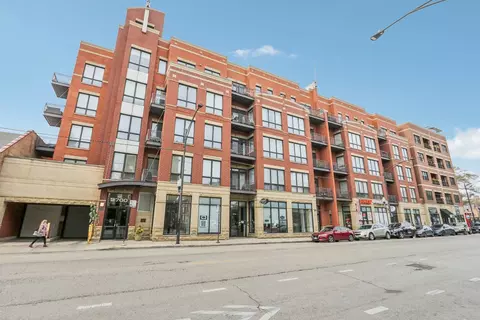 2700 N Halsted St #310, Chicago, IL 60614
