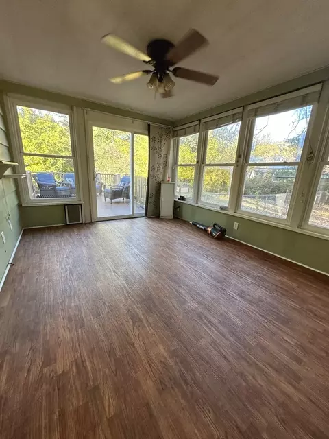 611 Center St, Mchenry, IL 60050 photo 9