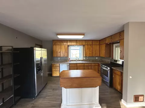 611 Center St, Mchenry, IL 60050 photo 7